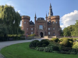 Borderland Residencies