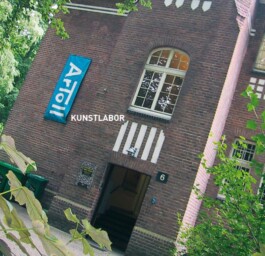 Borderland Residencies